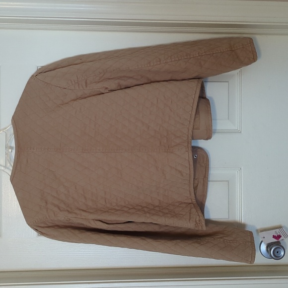 ♥️Host Pick♥️ NWT OPHELIA ROE QUILTED CROP JACKET - Picture 9 of 9